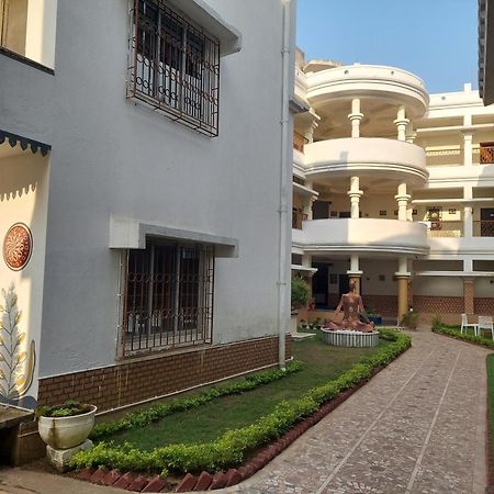 Shānti Niketan Hotel Kolam מראה חיצוני תמונה